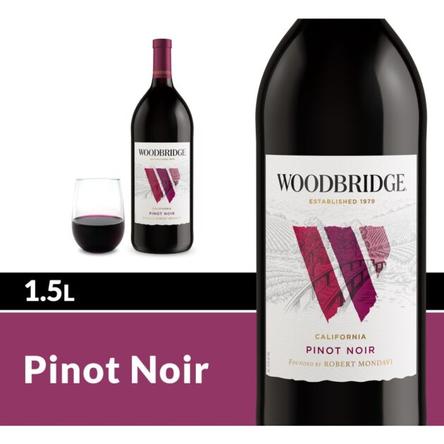 Woodbridge PINOT NOIR 1.5L